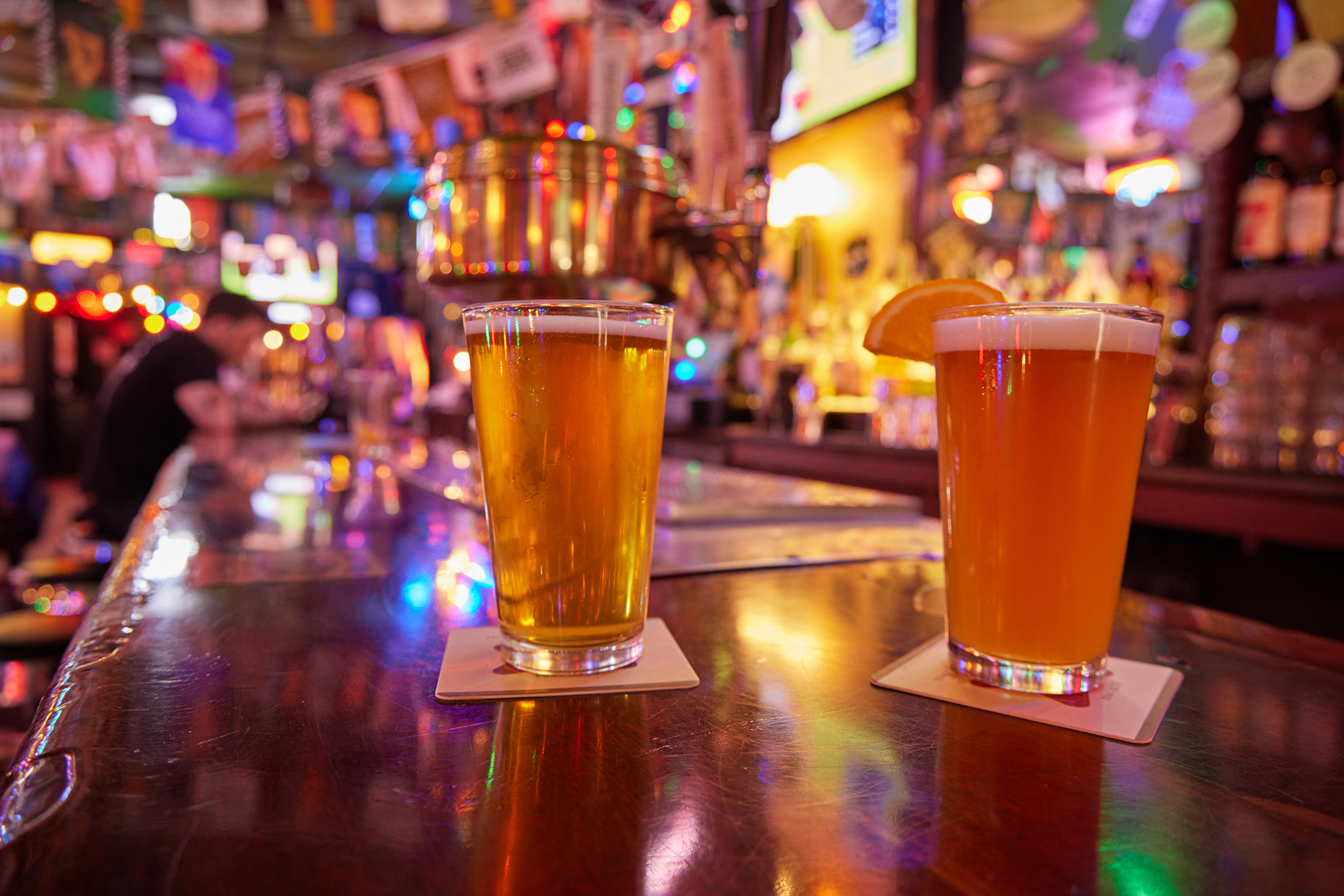 Boston's Best Dive Bars · The Food Lens