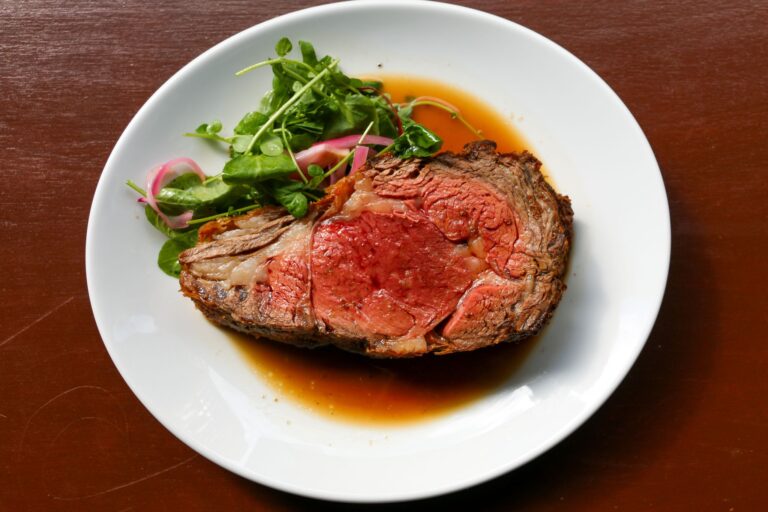The Best Prime Rib in Boston · The Food Lens